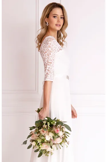 فستان زفاف ماكسي بتصميم بشكل A بتطريز بطبعة أزهار