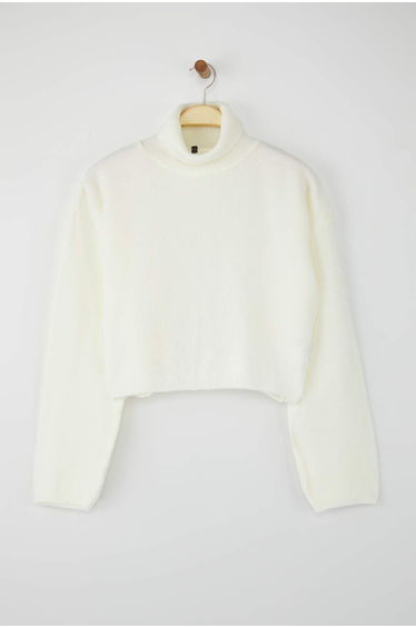 Ecru Wide Pattern Soft Texture Crop/Short Knit Sweater