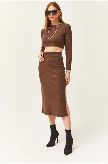 Women's Brown Slit Skirted Thick Ribbed Raising Suit