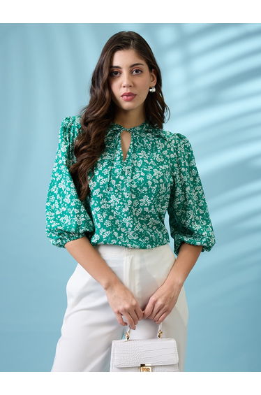 Green Floral Tie-Up Neck Curved Hem Top