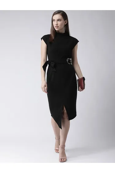 فستان بطول الركبة بحزام بحافة متباين لون أسود