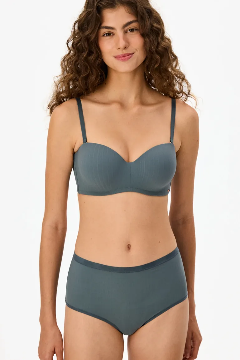 PENTI Lotus Essentials Padded Bra - 1