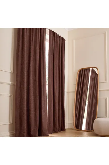 Vadim Curtain with Tape Top Finish