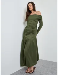 Green Off Shoulder Neck Ruched Maxi Dress
