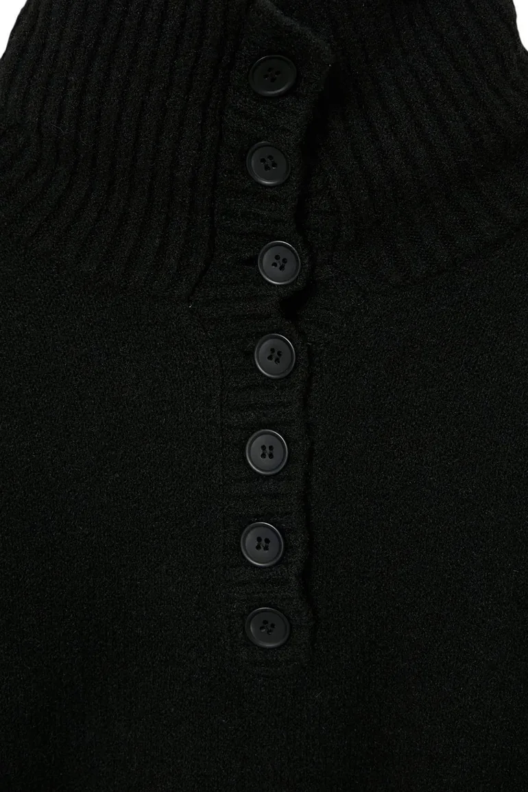 Wardrobe Essentials Black Soft Textured Special Yarn Knitwear Sweater - 1