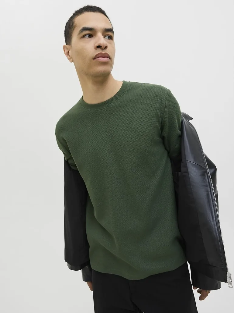 Textured Short Sleeve T-Shirt - 4