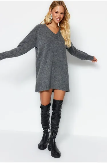 Dress - Gray - Pullover Dress
