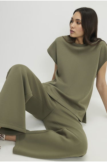 Khaki Premium Twill Wide Leg Joggers product thumbnail 2