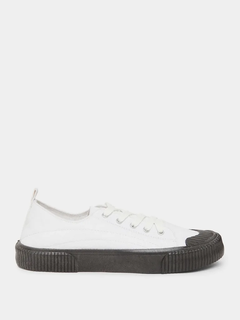 Men Canvas Contrast Sole Sneakers
