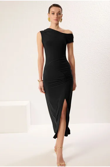Black Boat Neck Body-Smoothing Flexible Maxi Knit Dress