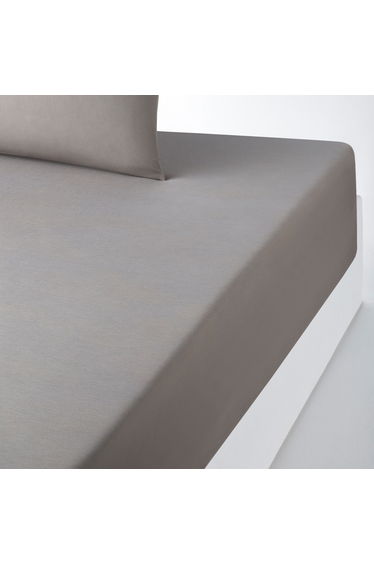 SCENARIO Plain Polycotton Fitted Sheet