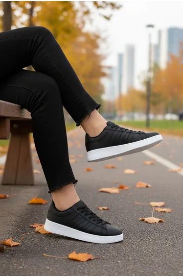 Black women's sneaker