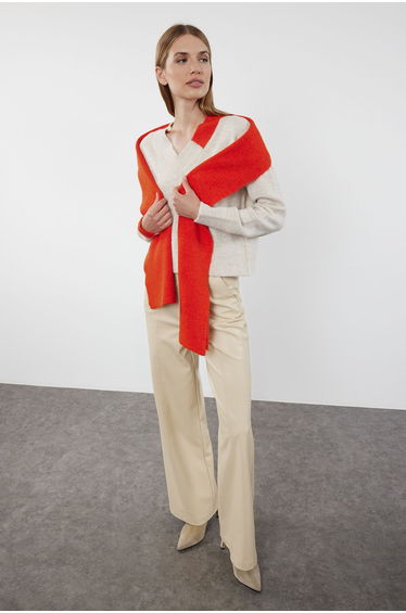 Beige Collar Detailed Knitwear Sweater