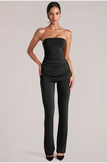 Mid-Rise Fitted Trousers in Black