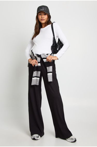 Maternity Basic Long Sleeve Fitted Longline Top - white