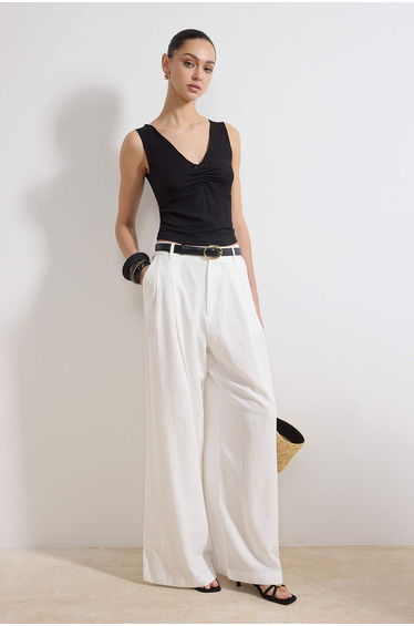 Black Regular/Normal Fit V-Neck Sleeveless Crop Textured Knitted Blouse