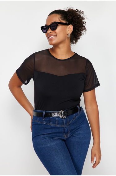 Black Heart Neck Mesh Detailed Knitted Blouse
