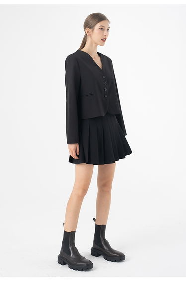 High Waist Pleated Mini Skirt in Black