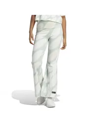 ليقنز رياضة بحافة واسعة