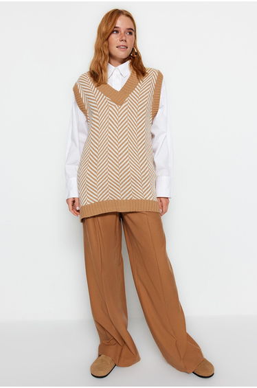 Camel Striped V-Neck Knitwear Sweater