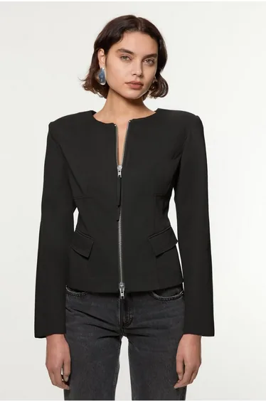 بليزر بسحاب