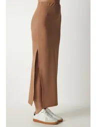 Women's Biscuit Knitted Woven Midi Skirt with a Slit - 2