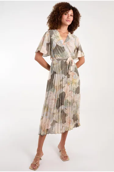 فستان بطيات بتصميم متقاطع بطبعة 