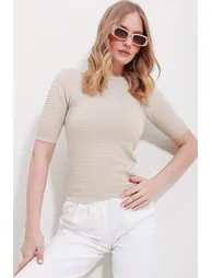 Women's Beige Crew Neck Ribbed Openwork Half Sleeve Knitwear Blouse - 2