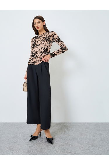 Leaf Printed Round Neck Top