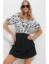 Women's Black and White Square Neck Watermelon Sleeve Gimped Crop Linen Blouse - 1