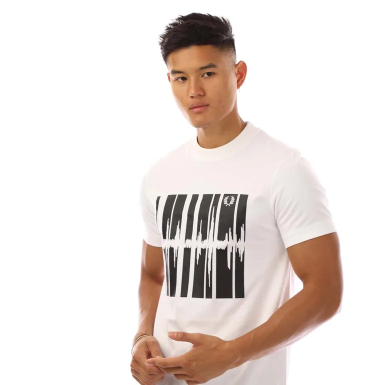 تيشيرت رجالي بطبعة غرافيك لون أبيض - 1