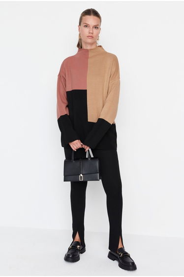 Sweater - Multi-color - Relaxed fit