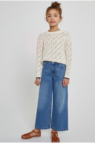 Wide Leg Jeans in Mid Rise