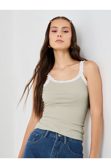 Texture Lace Trim Strappy Cami Top