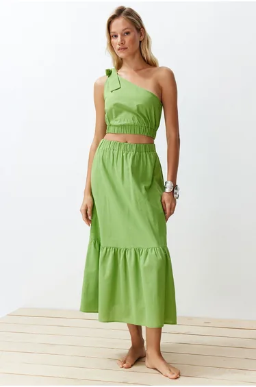 Green Woven One-Shoulder Blouse and Skirt Suit