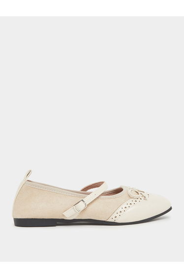 Buckled Strap Bow Detail Ballerina