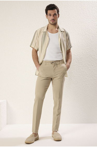 Slim Fit Waist Tie Detail Elastic Fabric Woven Trousers