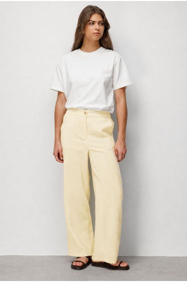 Mizalle Single Button Modal Textured Trousers