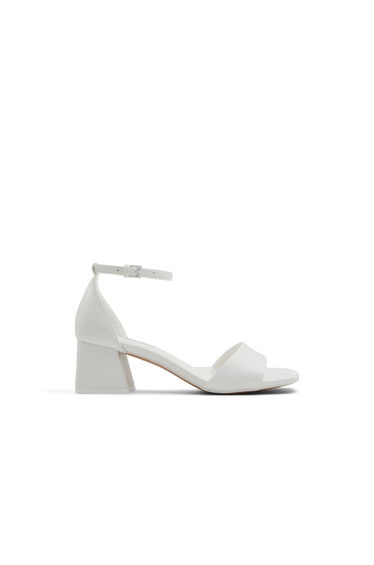 Vicki / Heeled Sandals