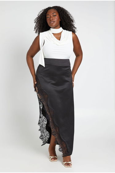 Plus Peach Scallop Edge Midaxi Skirt - black