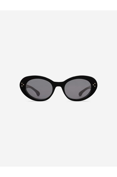 Sporty & Rich Girls Frame N.05 Sunglasses in Black
