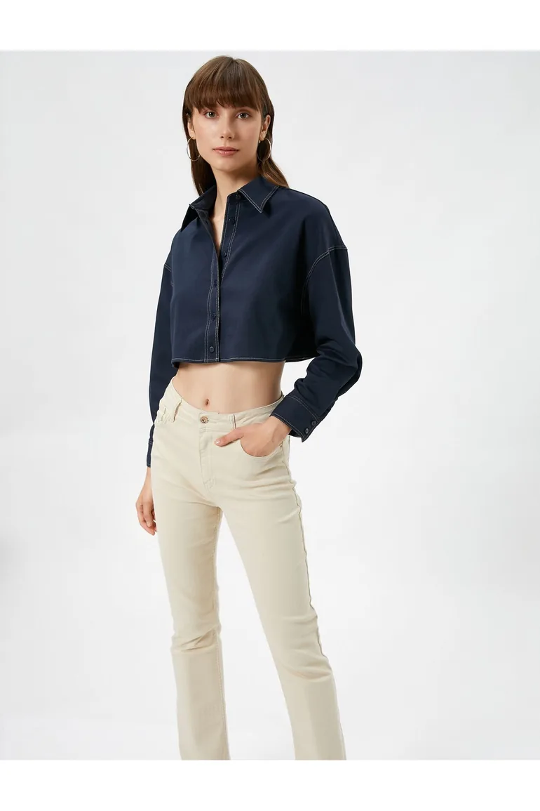 Crop Shirt with Long Sleeves, Dropped Shoulders, Loose Fit.