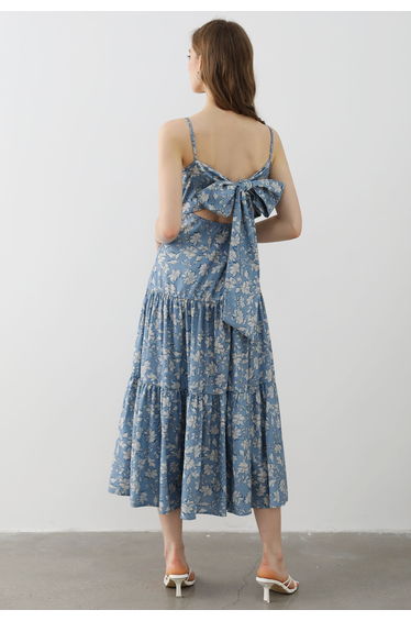 Bowknot Back Floral Print Cami Dress in Blue product thumbnail 4