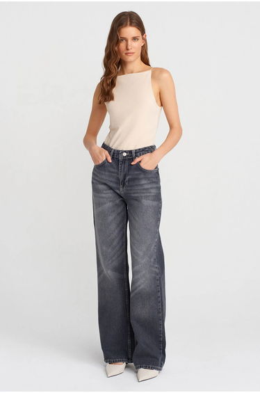 DILVIN Slim-Fit Halterneck Jersey Blouse