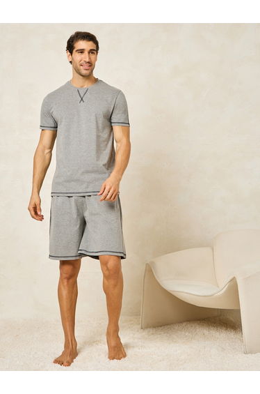 Contrast Stitch Crew Neck T-Shirt and Shorts Set
