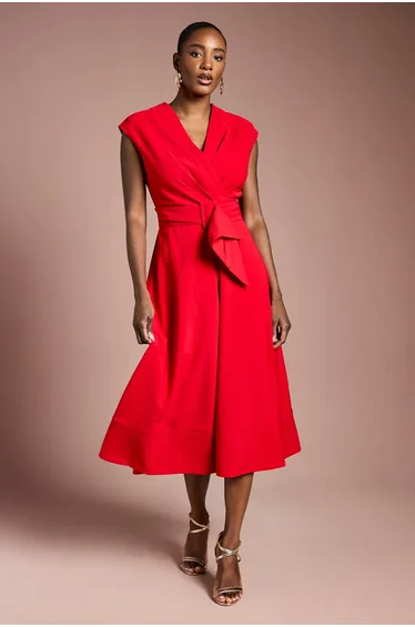 فستان كريب بحزام