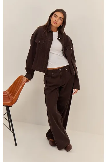 جاكيت دينيم بقصة عريضة بطيات - بني
