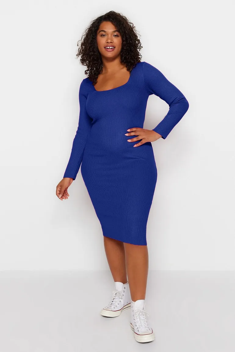 Shop Saks Corduroy Knitwear Plus Size Dress Online in Bahrain Shop Saks Corduroy Knitwear Plus Size Dress Online in Bahrain