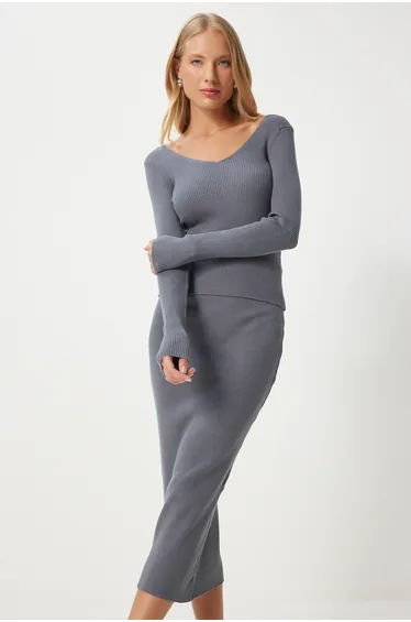 Women's Gray Corduroy Blouse Knitwear Skirt Set