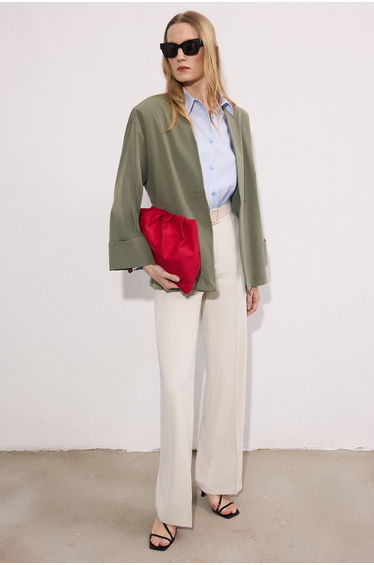 GABARDINE JACKET WTH BUTTON
